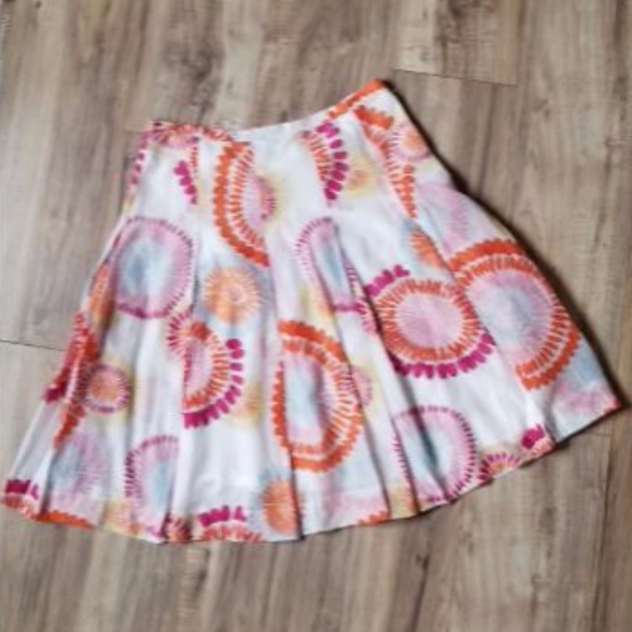 BCBGMaxAzria Dresses & Skirts - BCBGMaxAzria - Vibrant Cotton Skirt